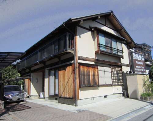 JR百舌鳥駅徒歩2分 巻き爪矯正センター快梛の落ち着いた完全予約制サロン空間の外観
